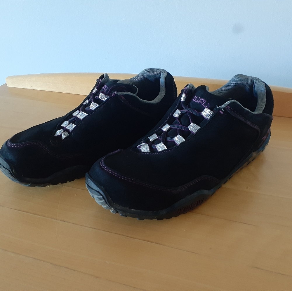 Kuru Hiking shoes